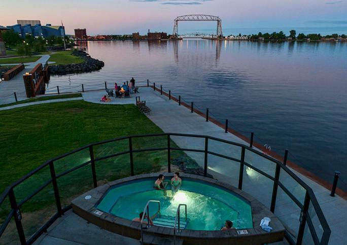Pier B Resort Duluth Buitenkant foto