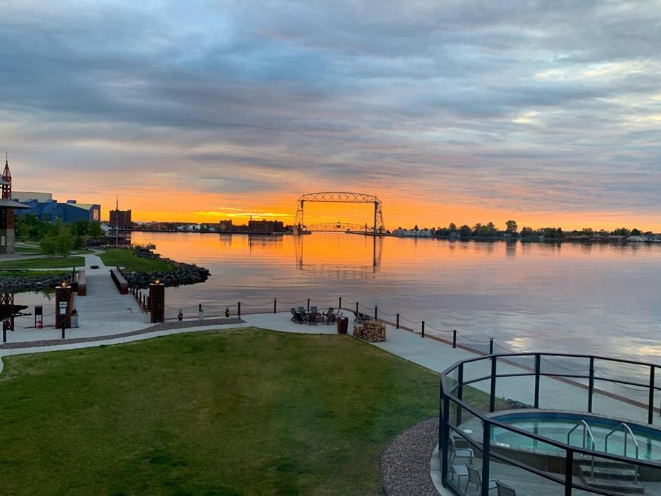 Pier B Resort Duluth Buitenkant foto